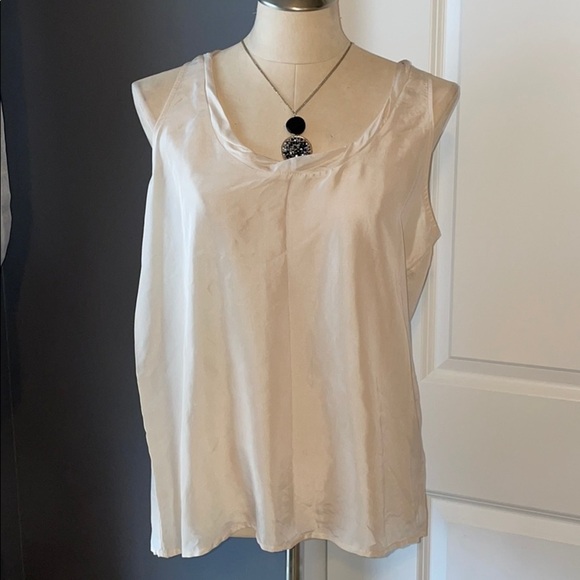 Cream Shell Blouse - Picture 4 of 4